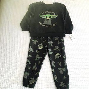 Baby Yoda toddler 4T Fleece Sweat Suit set Olive Green
